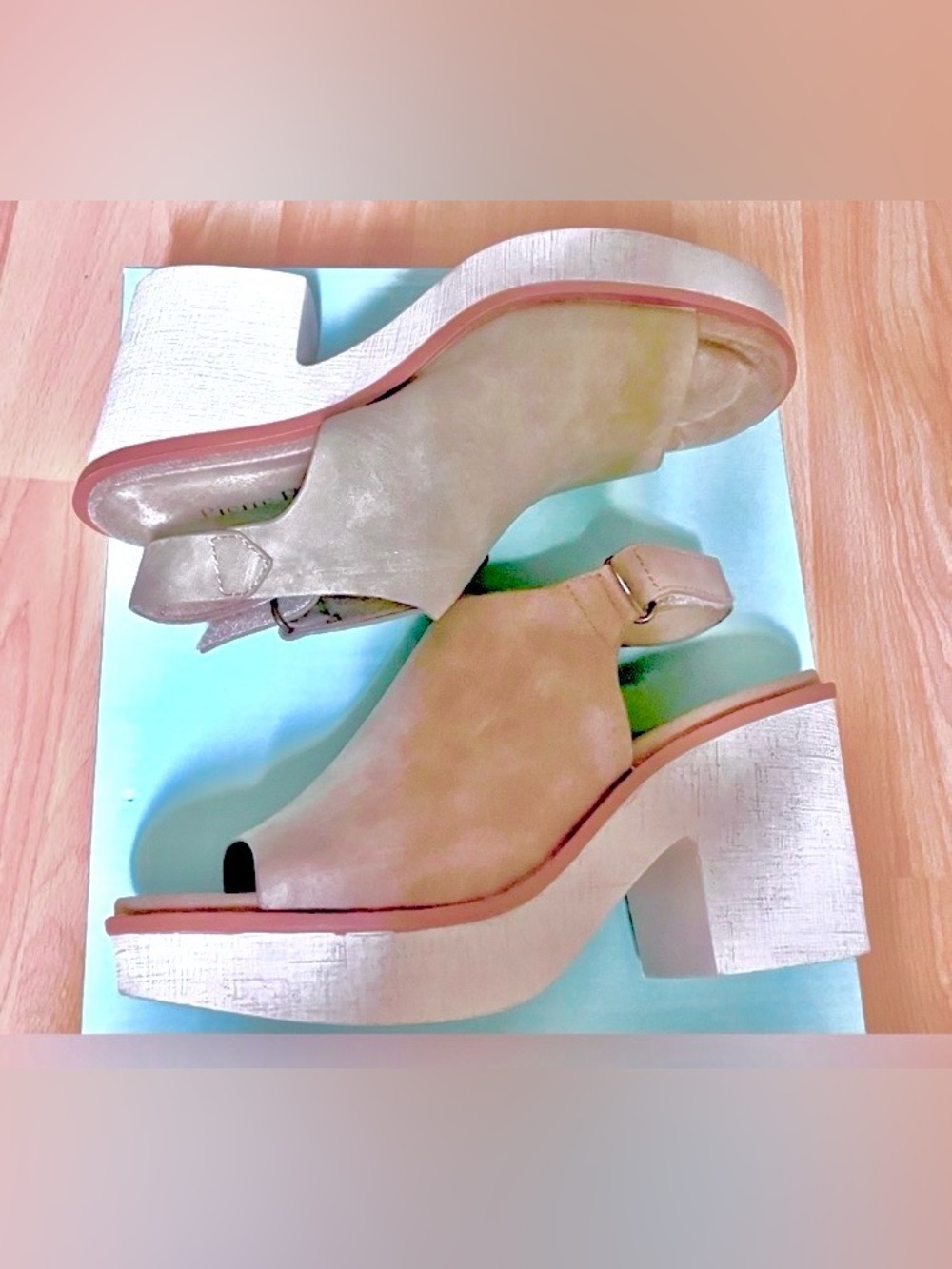 Pierre Dumas Taupe Suede White Wedge Sandals: Size 6